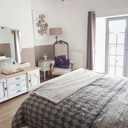 La Ferme De La Chapelle - Et D'hotes 아파트