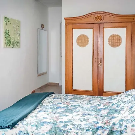 Apartment La Ferme De La Chapelle - Et D'hotes Cherain